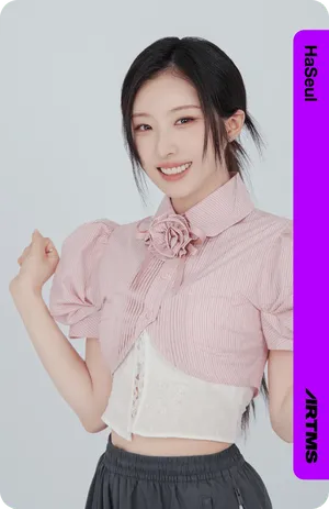 Divine01 HaSeul 110