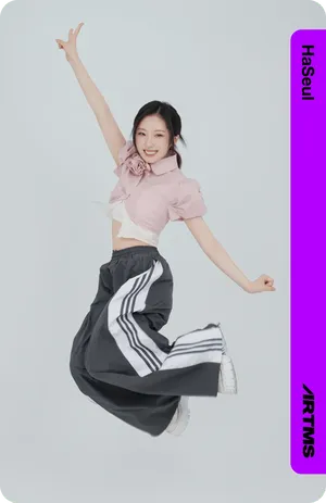 Divine01 HaSeul 116