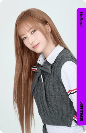 Divine01 HaSeul 120